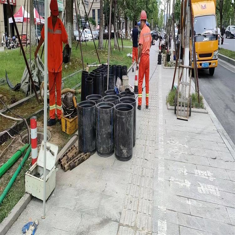 疏附管道短管置换修复